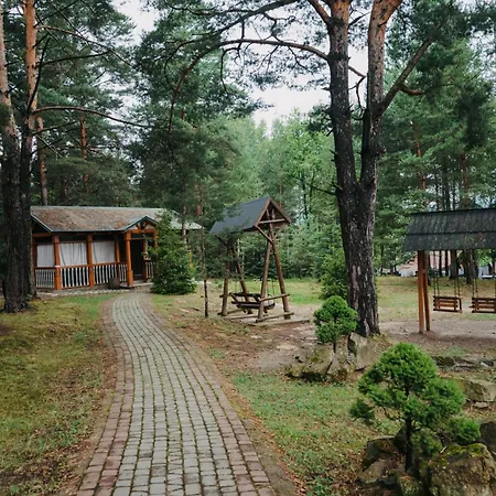 сосновий двір Hotel