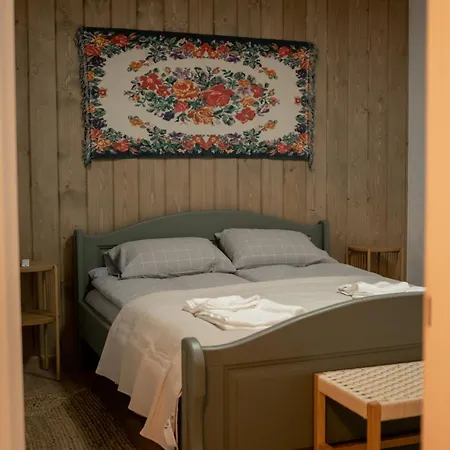 сосновий двір Hotel