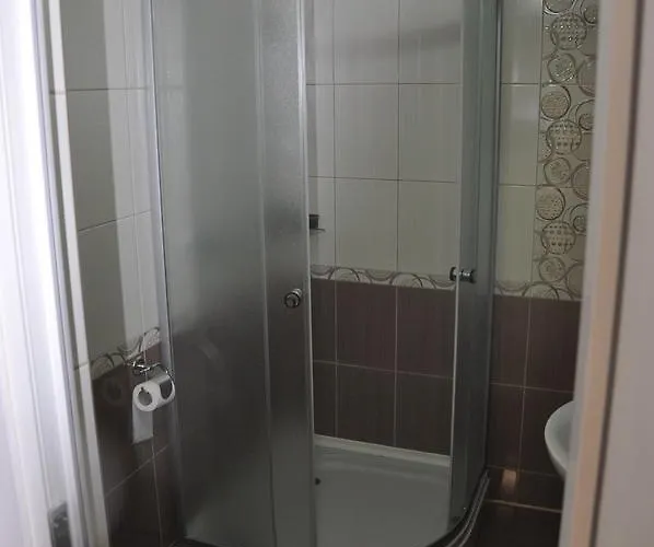 сосновий двір Hotel