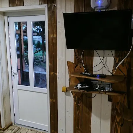 сосновий двір *