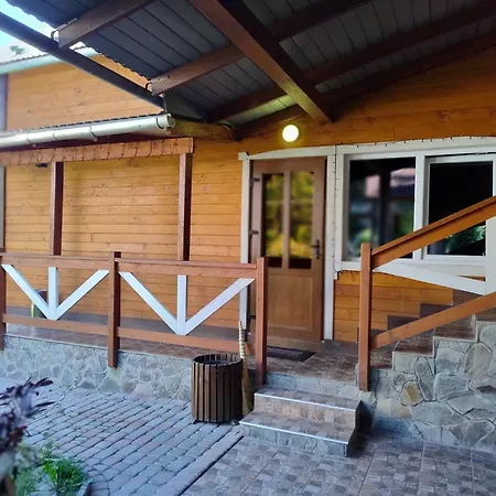 Hotel сосновий двір *