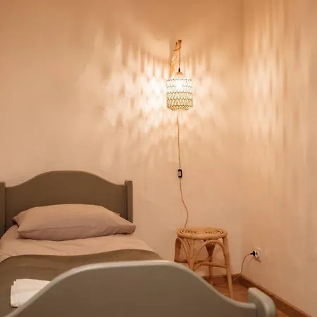 сосновий двір *