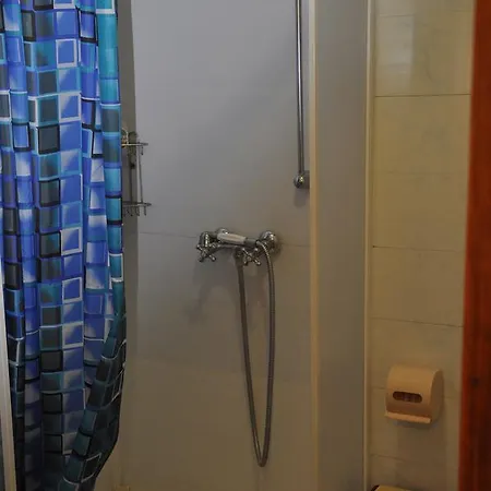 сосновий двір