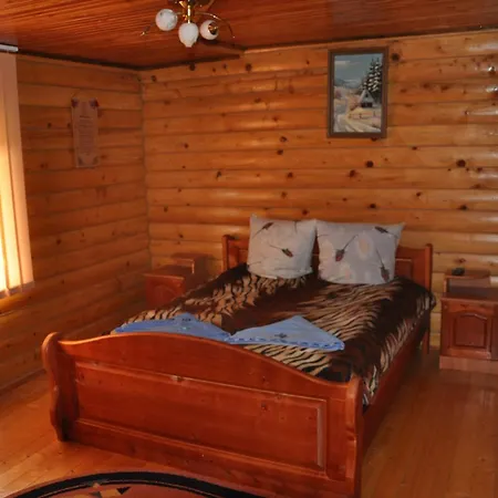 сосновий двір Hotel